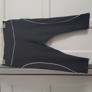 Xersion Workout Capris